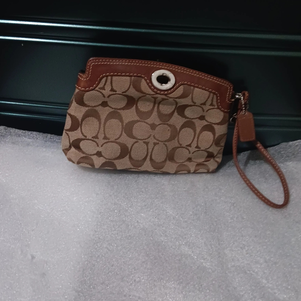 Medium-size Coach Monogram Wristlet
